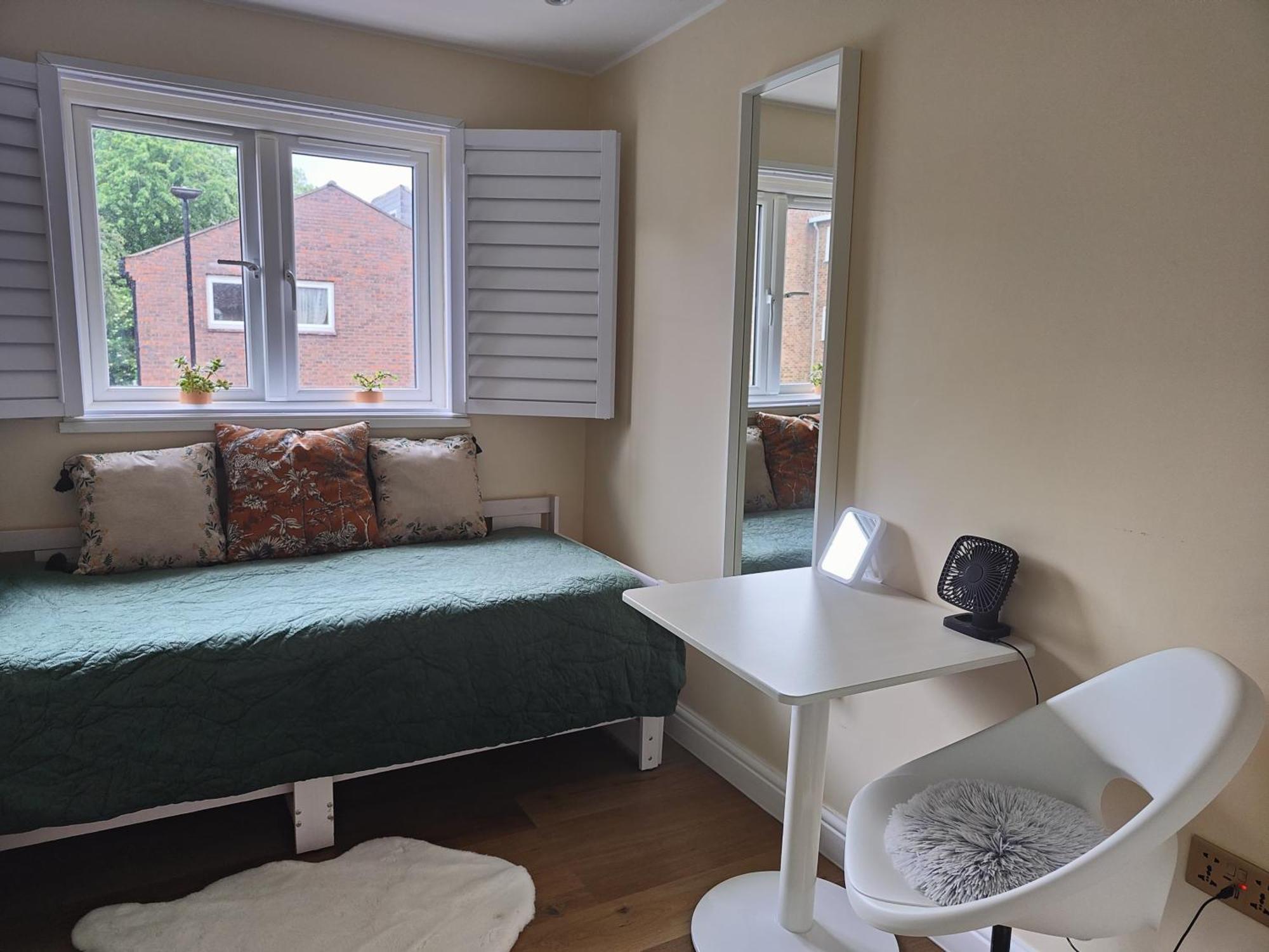 Clifton House O2 & Excel Rooms With Private Bathroom And Breakfast Option Londres Exterior foto